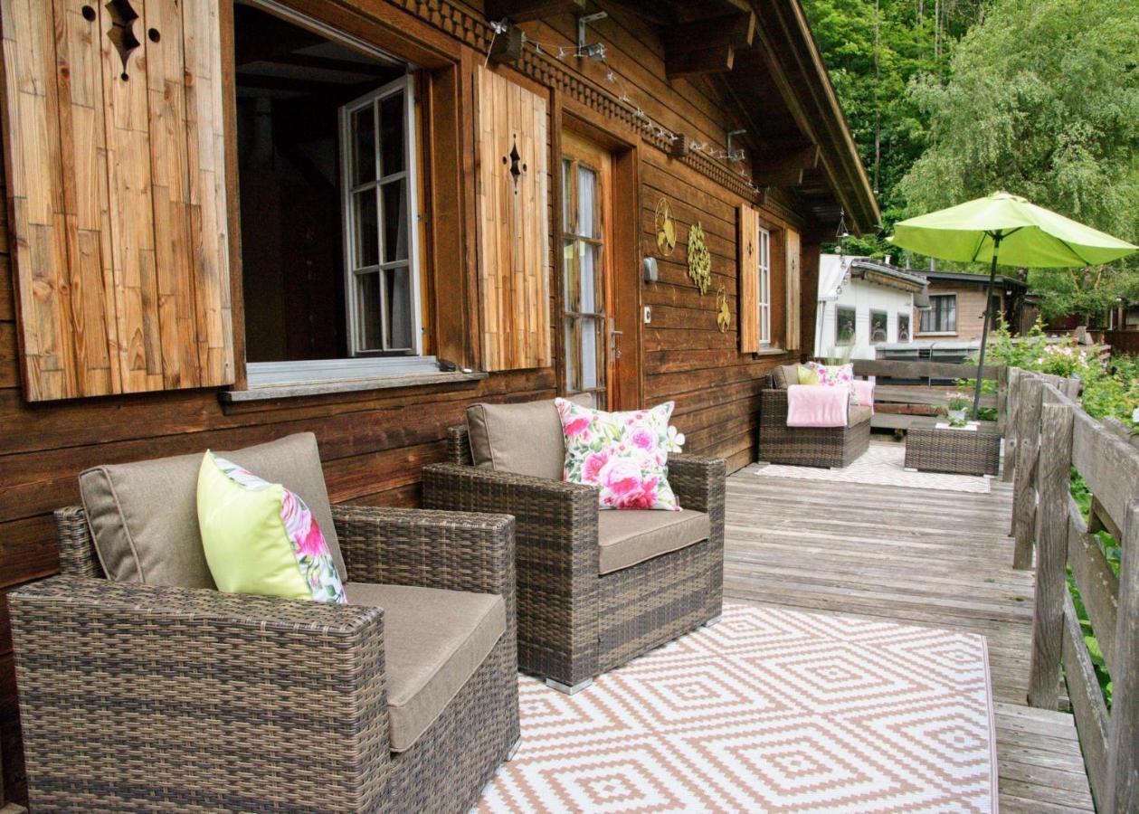 Spellbound A Romantic Hideaway For Adults Aged 18-35 Villa Lauterbrunnen Bagian luar foto